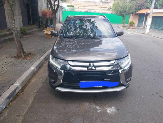 MITSUBISHI OUTLANDER 2.2 4X4 16V DIESEL 4P AUTOMÁTICO